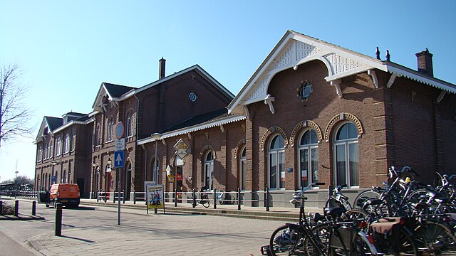 Is Winterswijk een stad? Station van Winterswijk